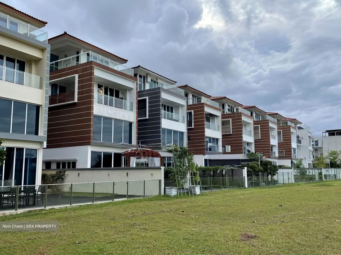 Kampong Wak Hassan (D27), Detached #595599671